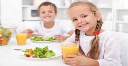صبحانه کودک چطور کودکان را صبحانه‌خور کنیم؟