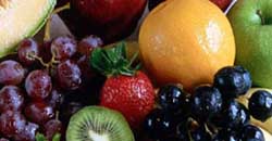 میوه2 این مواد غذایی سرطان را از شما دور می‌کنند